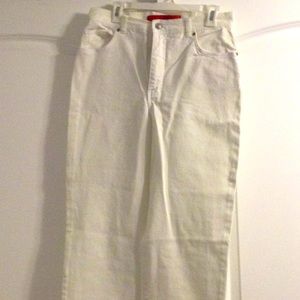 NWOT White Jeans